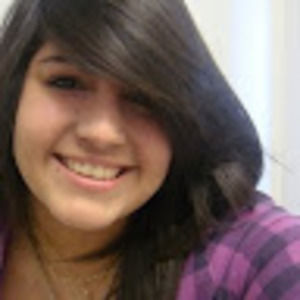 Meet your Posher, Alejandra